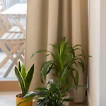 Stylish Zdziechowskiego With Parking & Office By Renters Varşova