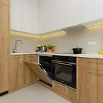Lejlighed Stylish Zdziechowskiego With Parking & Office By Renters Warszawa