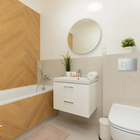 Appartamento Stylish Zdziechowskiego With Parking & Office By Renters Varsavia