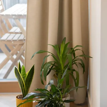 Stylish Zdziechowskiego With Parking & Office By Renters Varsavia